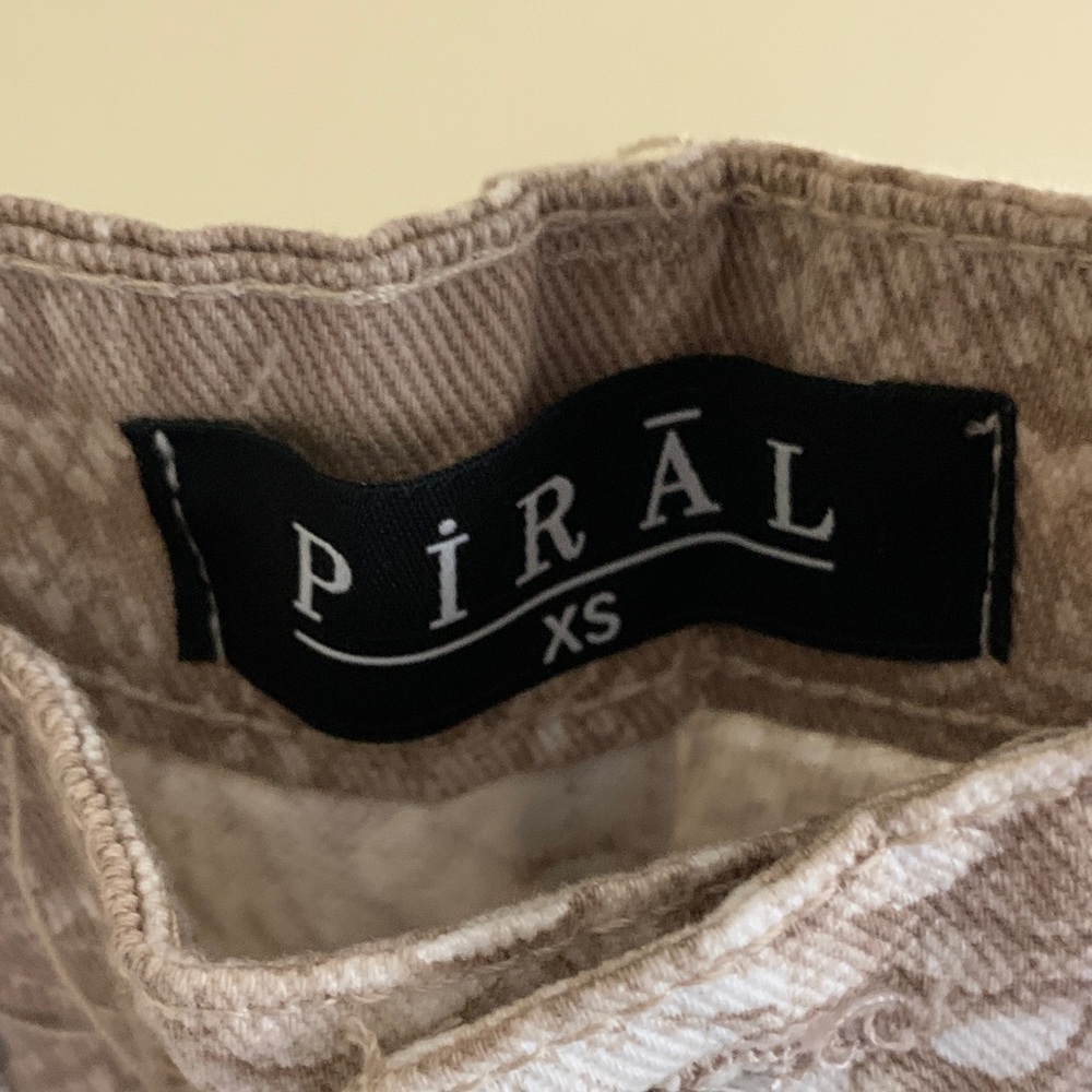 PIRĀL Serpentine Snakeskin Women’s Straight-leg Pants/Jeans - Size:XS - Picture 9 of 9